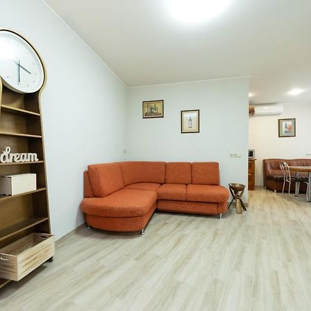 Апартаменты На Центральной Улице Kiev Extérieur photo