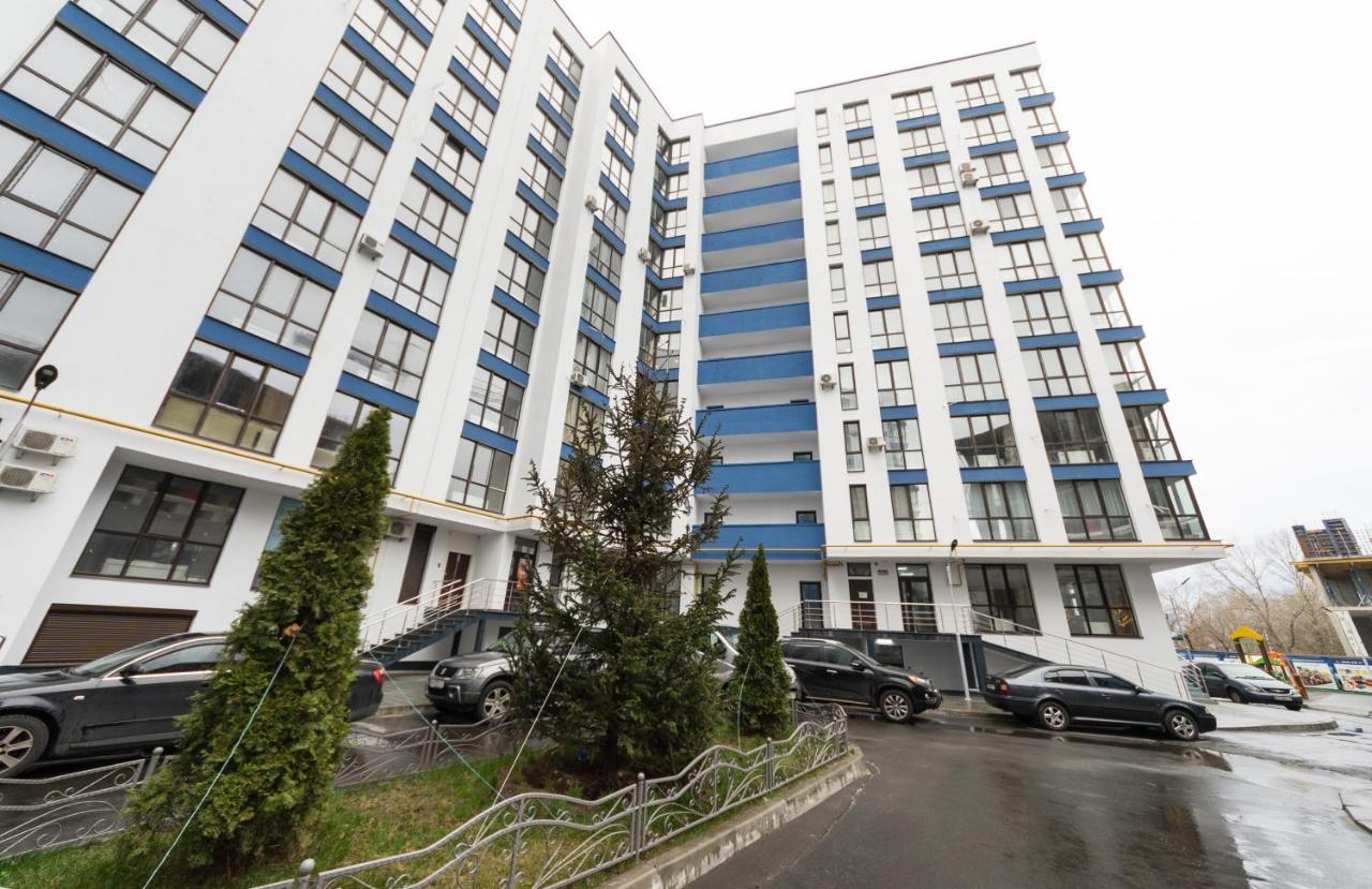 Апартаменты На Центральной Улице Kiev Extérieur photo